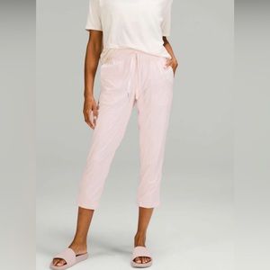 Lululemon Dance Studio Crop *25"